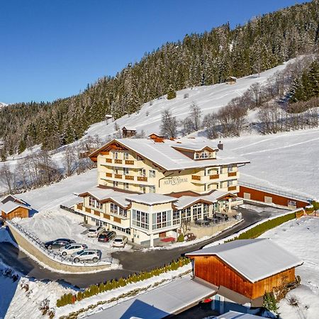 יארצנס Hotel Alpen-Royal מראה חיצוני תמונה